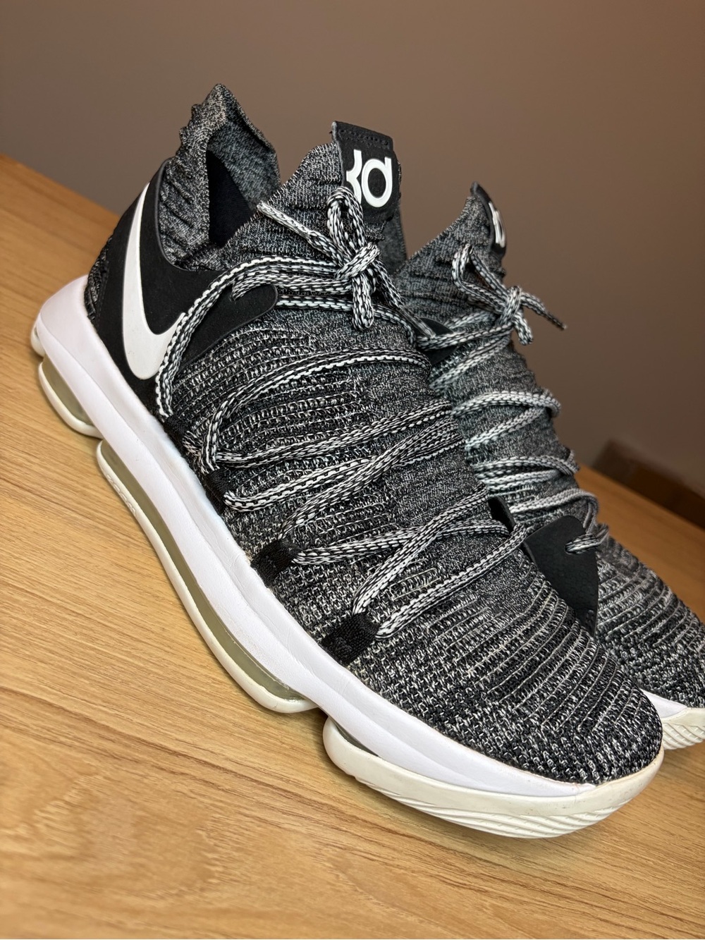 Nike KD 10 Oreo Black White Flyknit Basketball Shoes Sneakers 10.5 897815-001